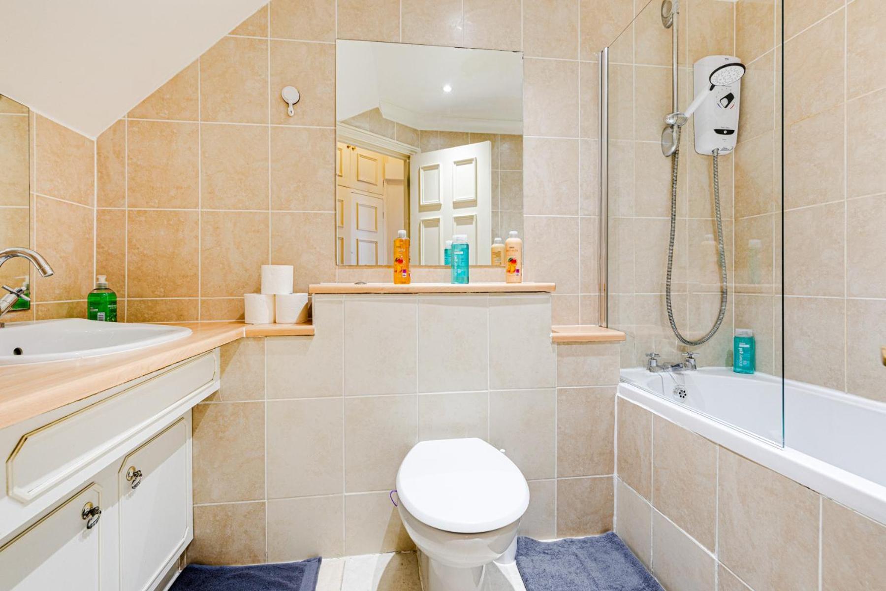 Luxstay2 Earls Court Apartment - Sleeps Up To 8 London Exteriör bild